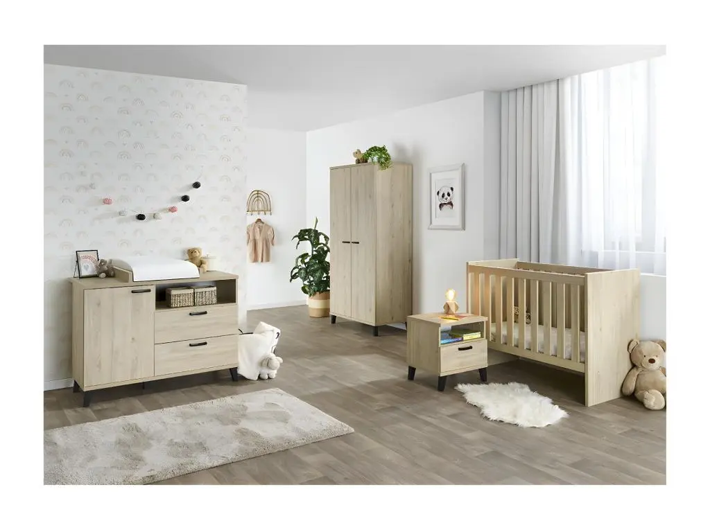 Chambre bébé ou enfant DANAÉ comprenant un lit 60x120 évolutif en 90x200, une armoire, une commode à langer et un chevet.