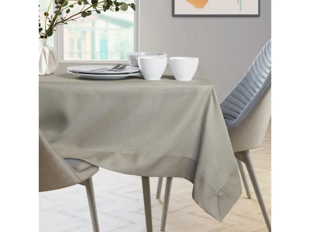 Clicnbuy Nappe de Table Empire cappuccino lisse classic 110x240 AmeliaHome