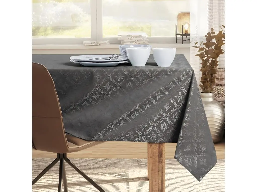 Clicnbuy Nappe de Table Maya brun imprimé classic 110x240 DecoKing